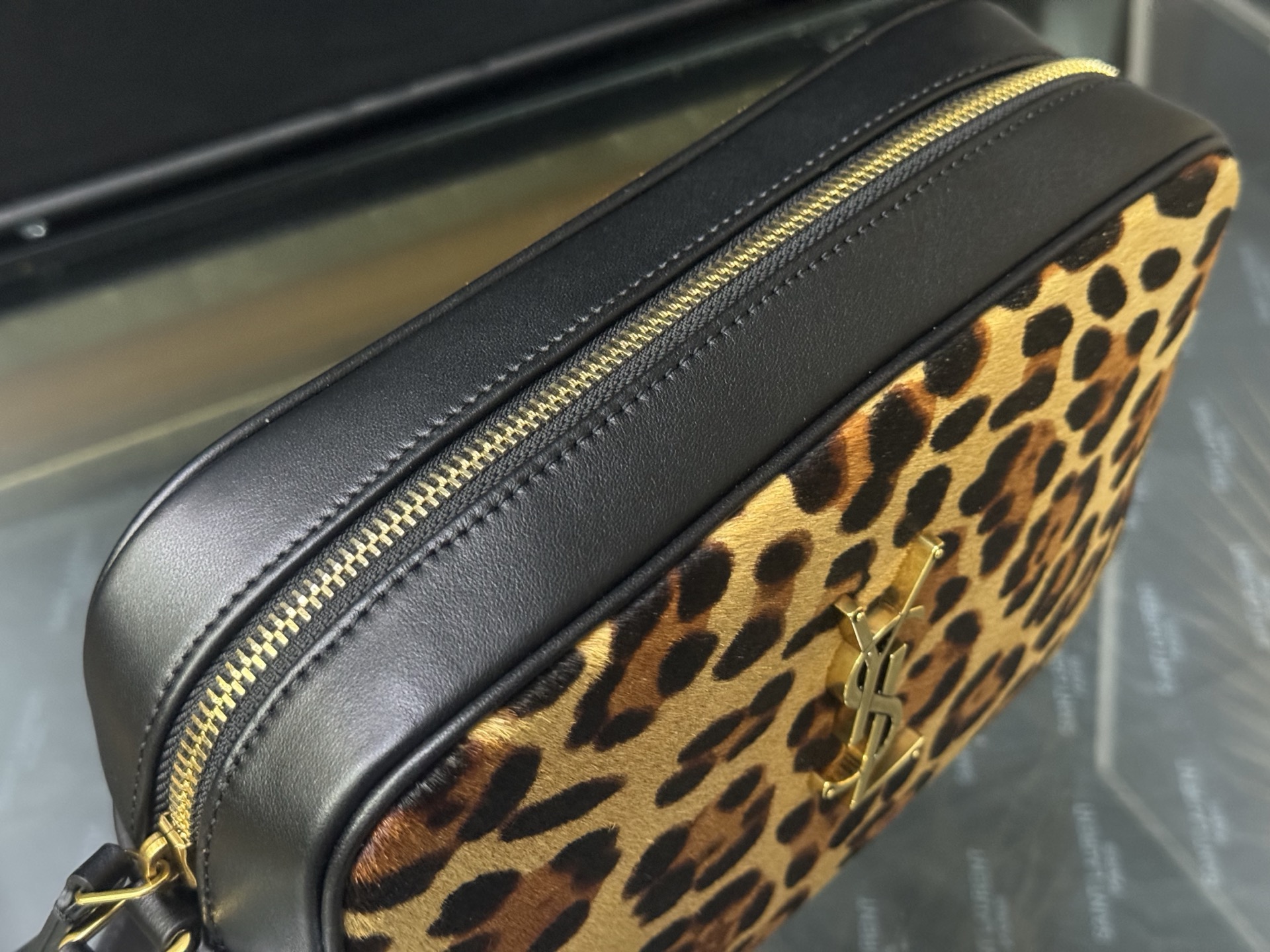 Saint Laurent Lou Camera 생로랑 루 카메라백 레오파드(호피) 프린트 7
