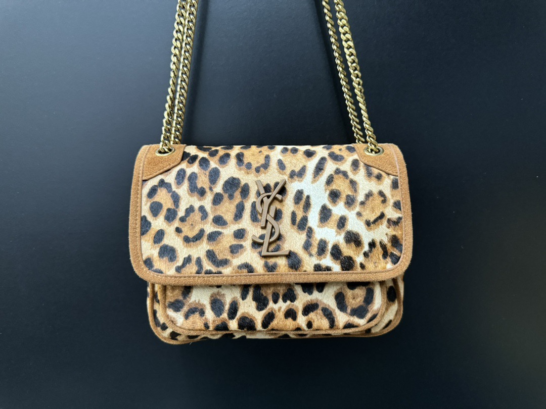 SAINT LAURENT 생로랑 니키 미디엄 레오파드 헤어카프 체인백 12