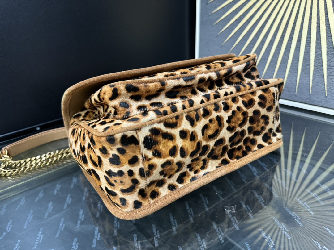 SAINT LAURENT 생로랑 니키 라지 레오파드 헤어카프 체인백 633151 4