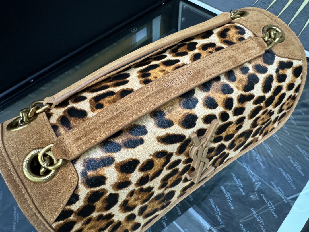 SAINT LAURENT 생로랑 니키 라지 레오파드 헤어카프 체인백 633151 8
