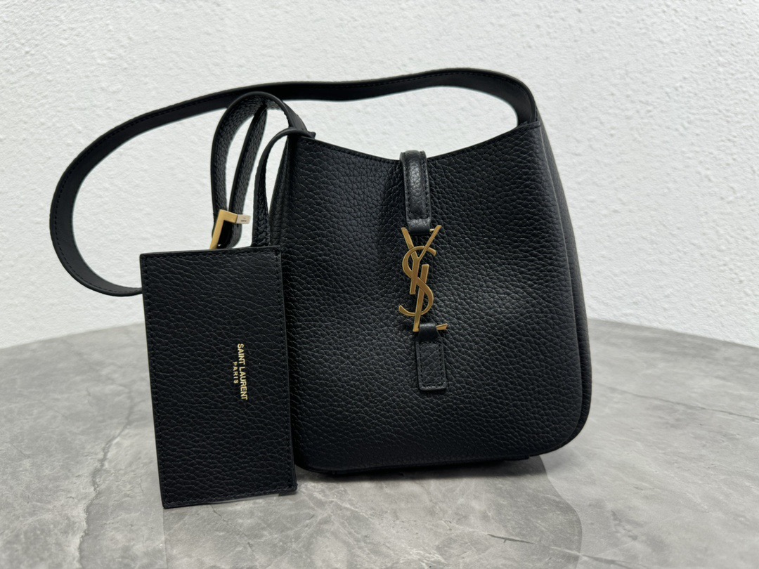 Saint Laurent 생로랑 르 5아7 미니 소프트 그레인 레더 호보백 8