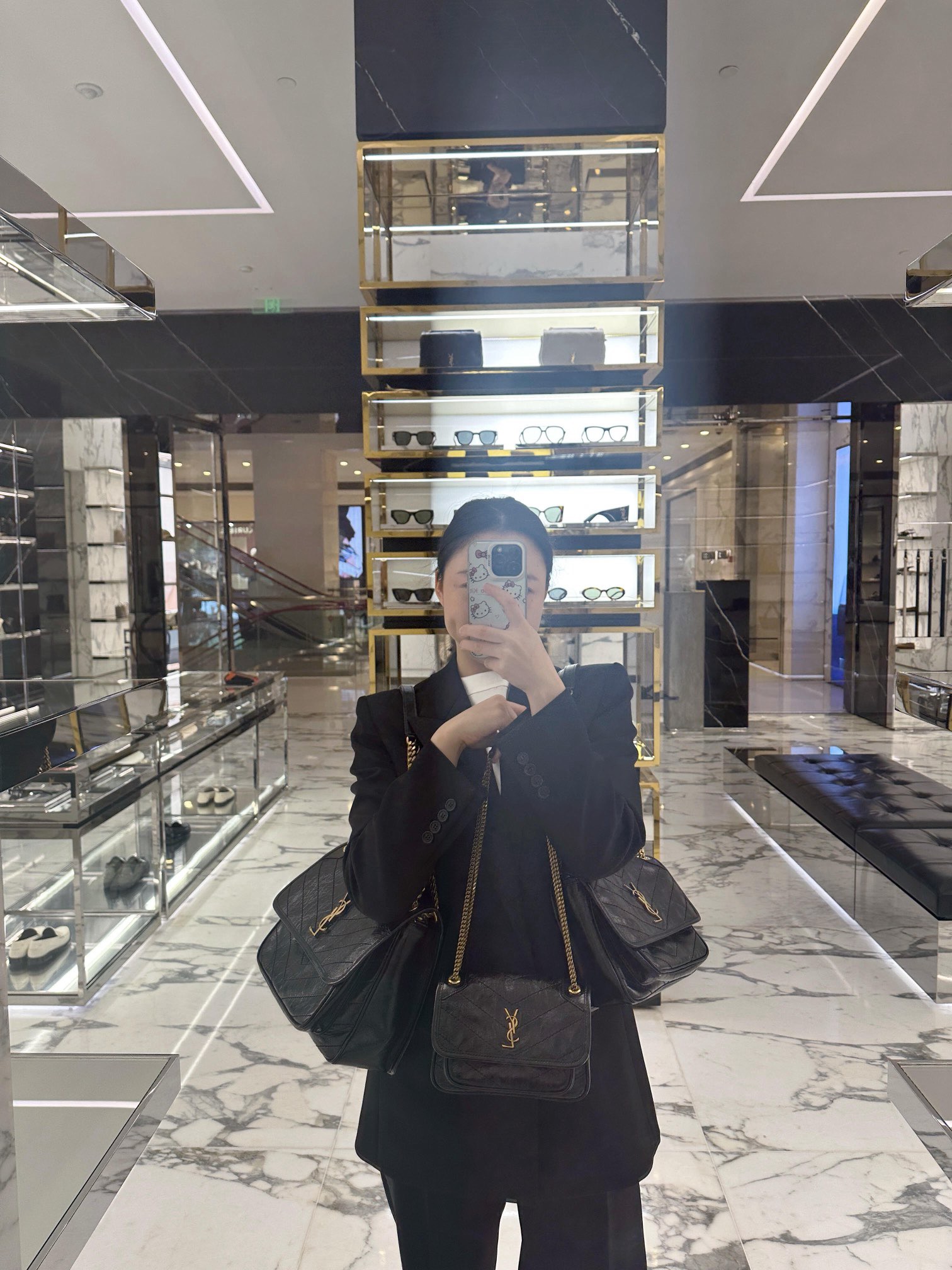 SAINT LAURENT 생로랑 니키 미디엄 크링클 빈티지 레더 숄더백 5