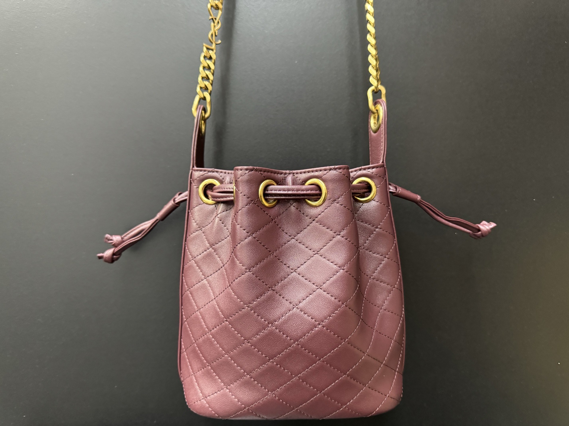 Saint Laurent Le CASSANDRE 생로랑 르 까산드르 램스킨 버킷백 840886 15