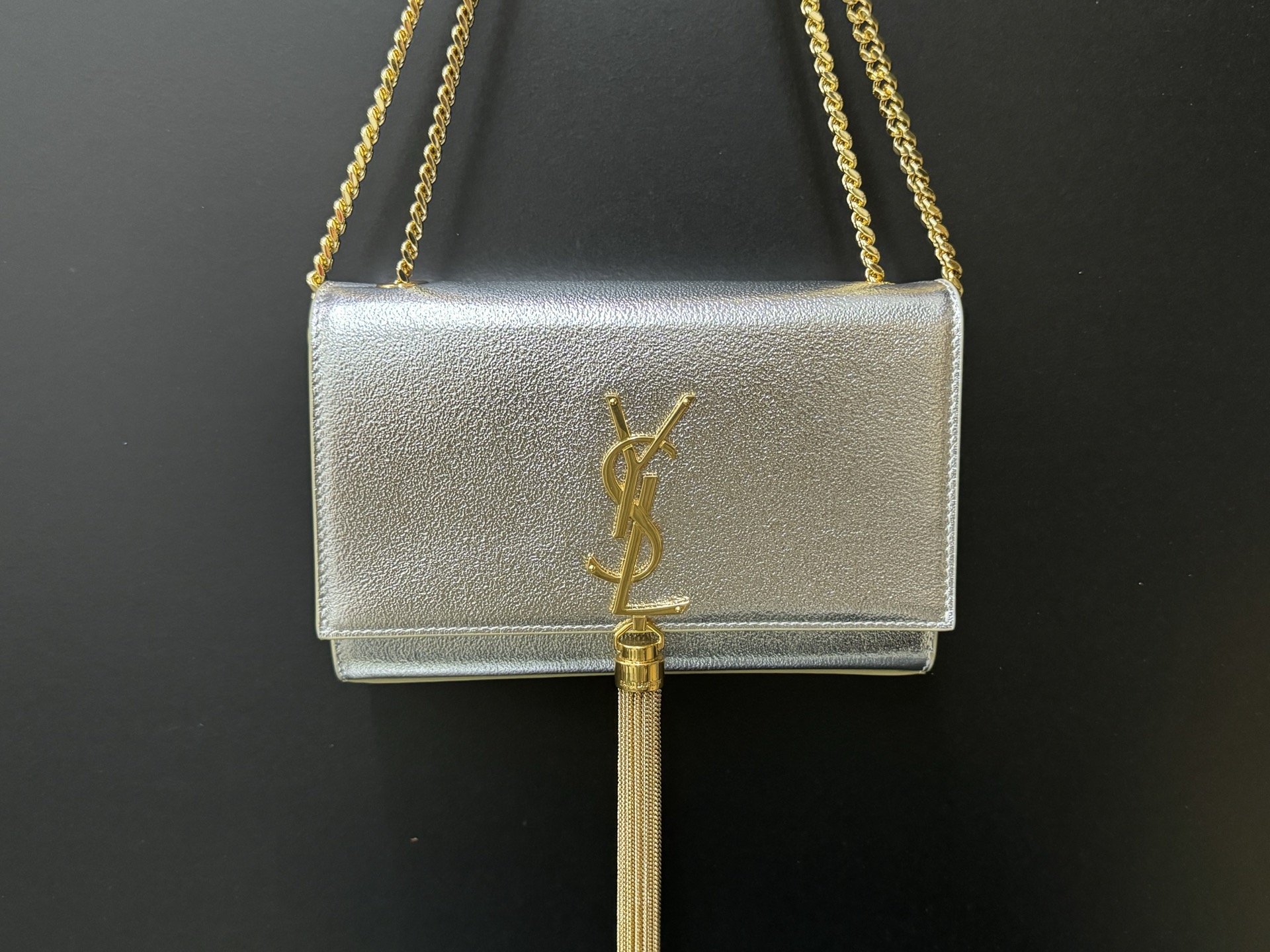 Saint Laurent Kate 20 Chain Bag 생로랑 케이트 20 체인백 메탈릭 가죽 1
