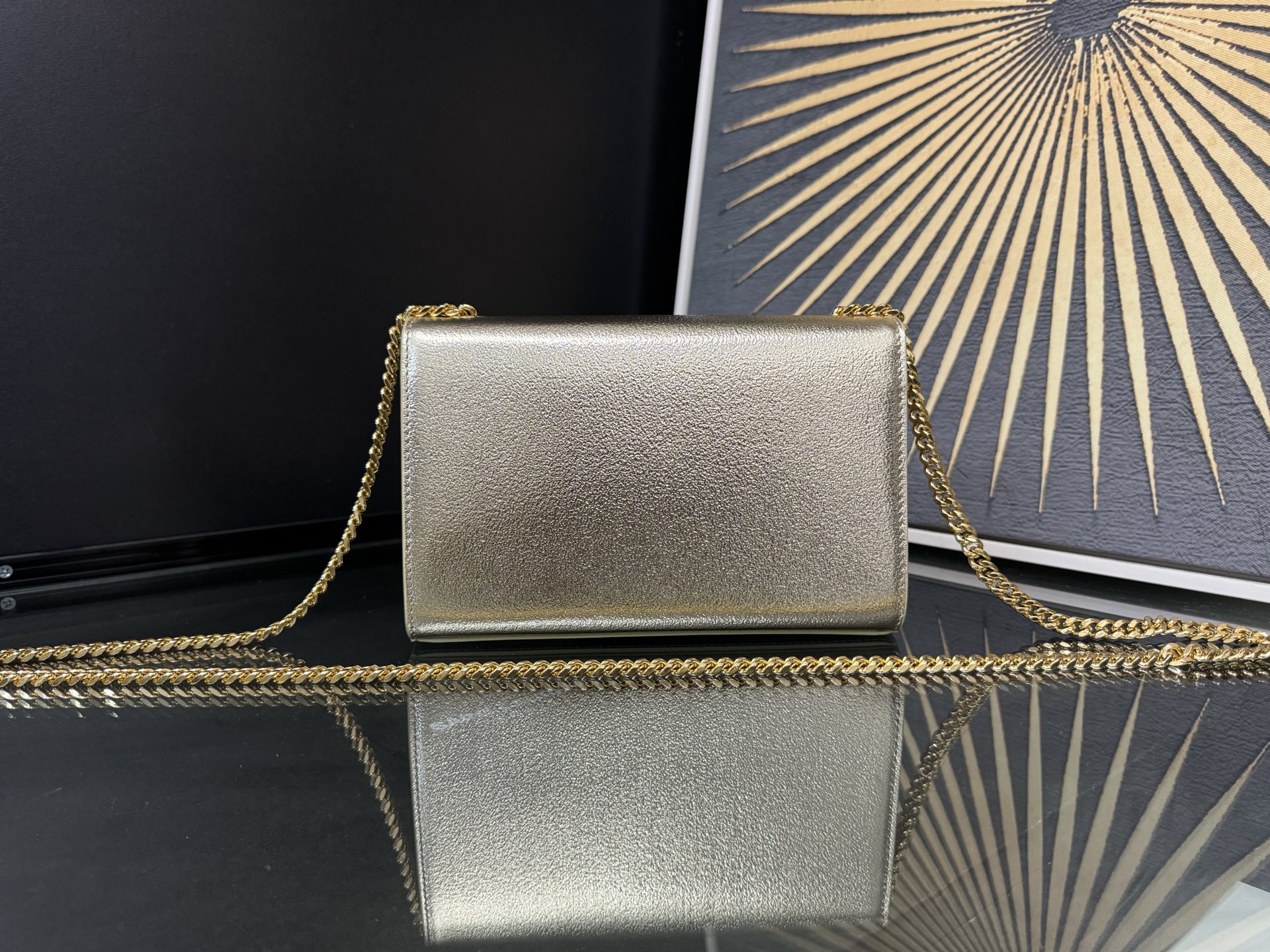 Saint Laurent Kate 20 Chain Bag 생로랑 케이트 20 체인백 메탈릭 가죽 4