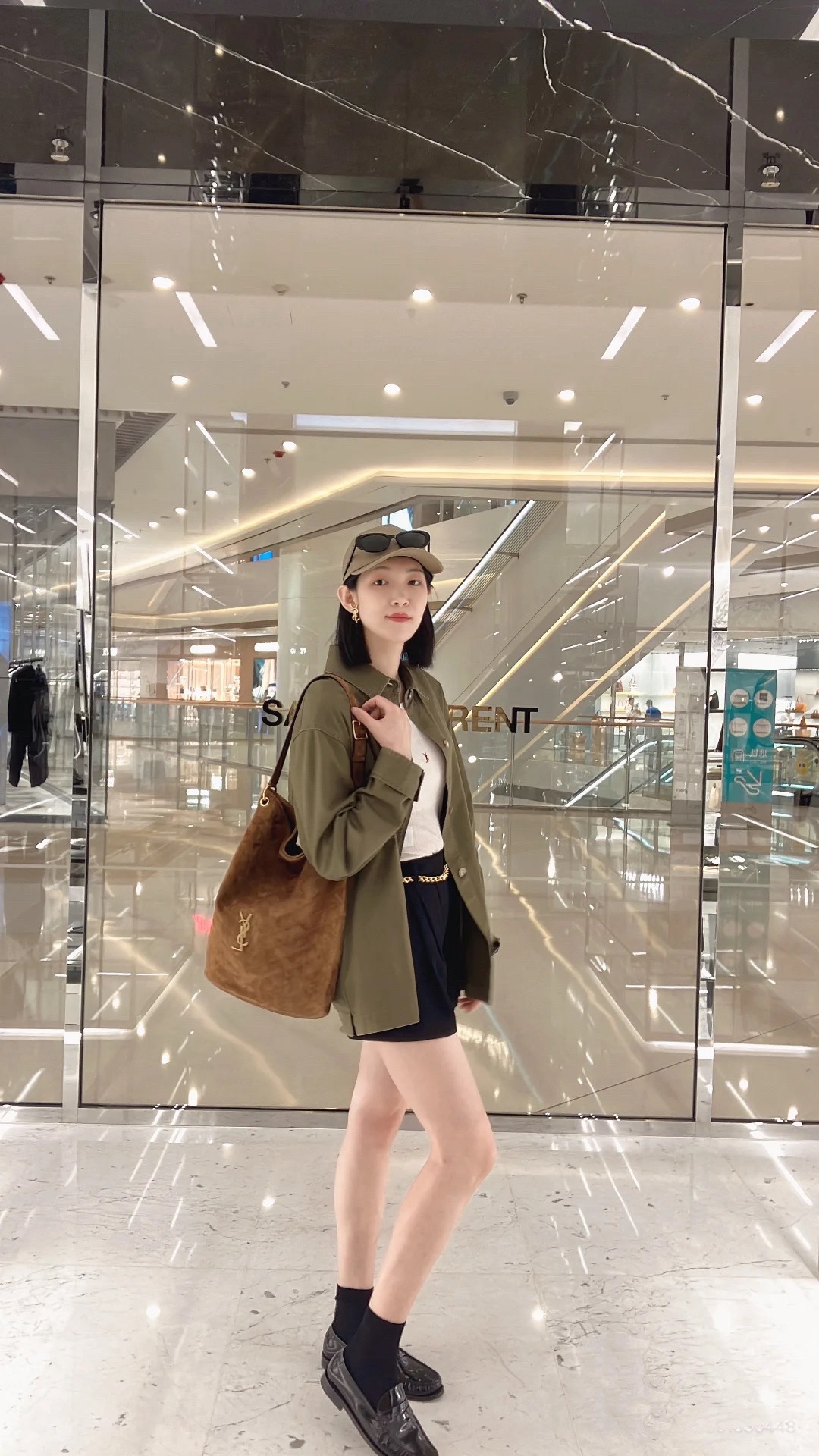 Saint Laurent Niki 생로랑 니키 스웨이드 버킷백 844346 38cm 3