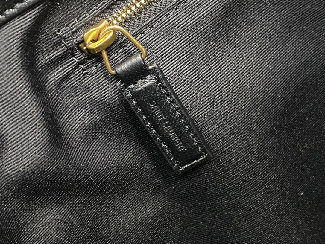 Saint Laurent ICare Small 생로랑 아이케어 스몰 쇼핑 토트백 698652 51cm 6