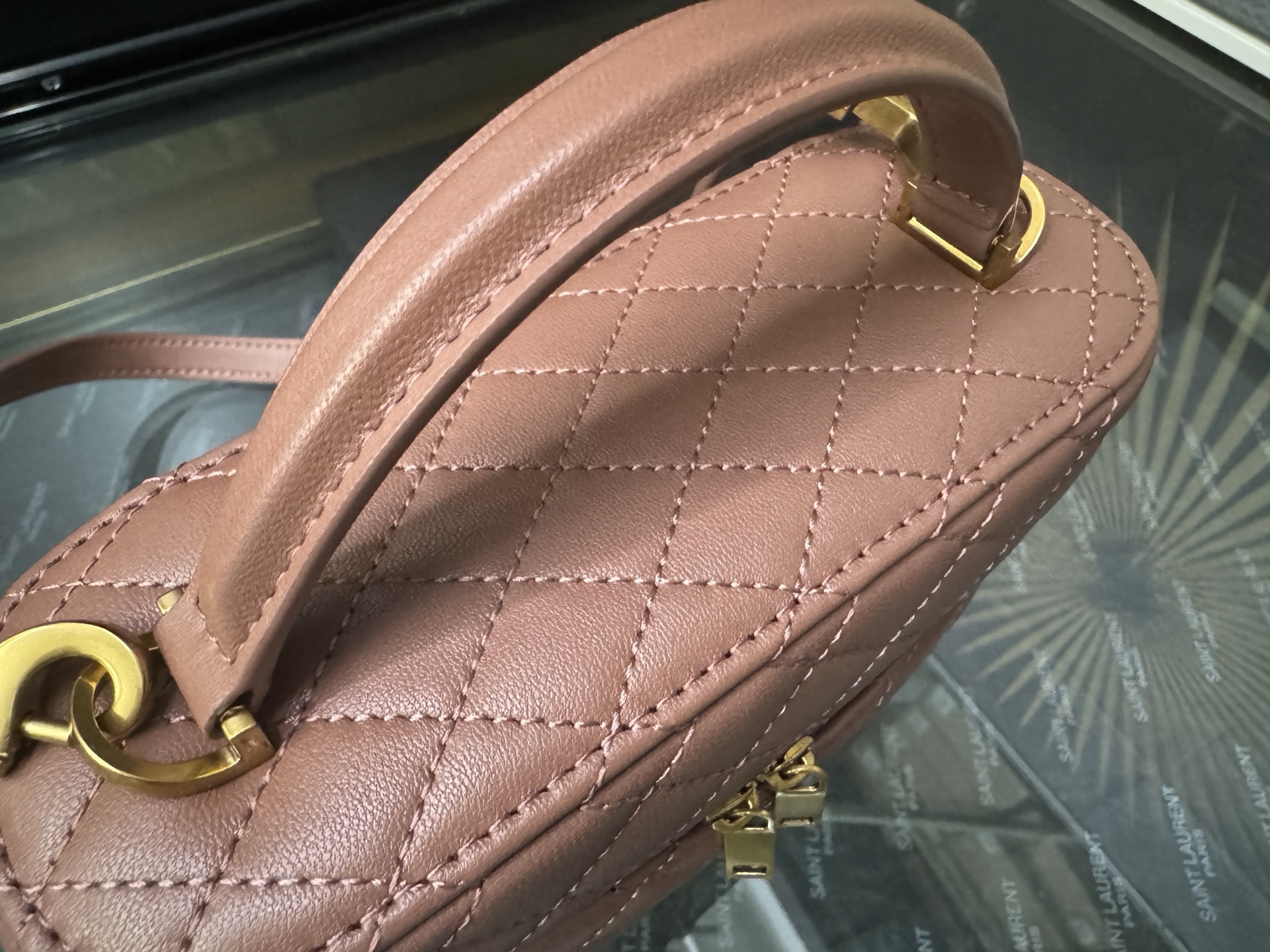 Saint Laurent Gaby Vanity Bag 생로랑 가비 베니티 백 766731 18cm 4