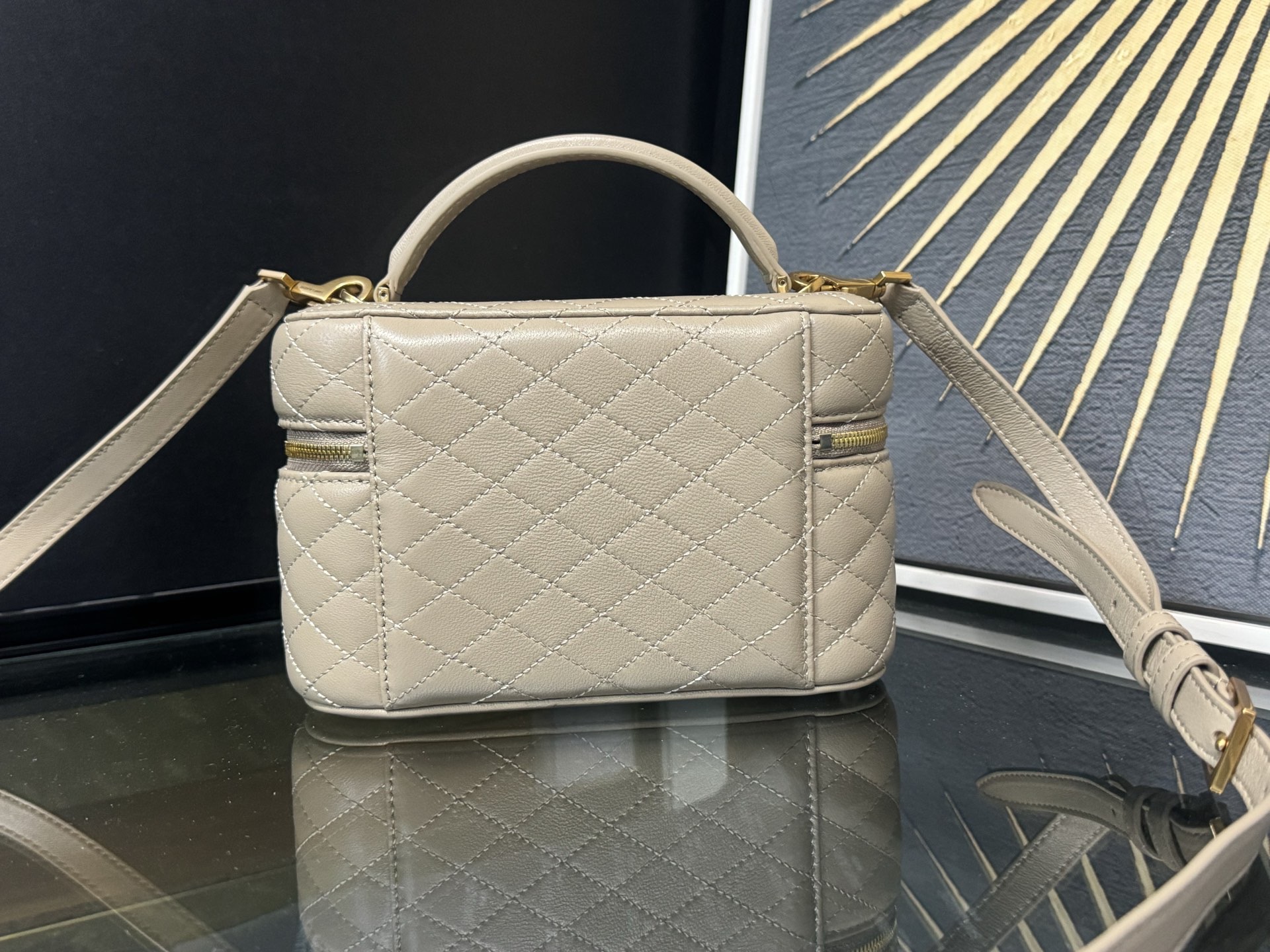 Saint Laurent Gaby Vanity Bag 생로랑 가비 베니티 백 766731 18cm 3