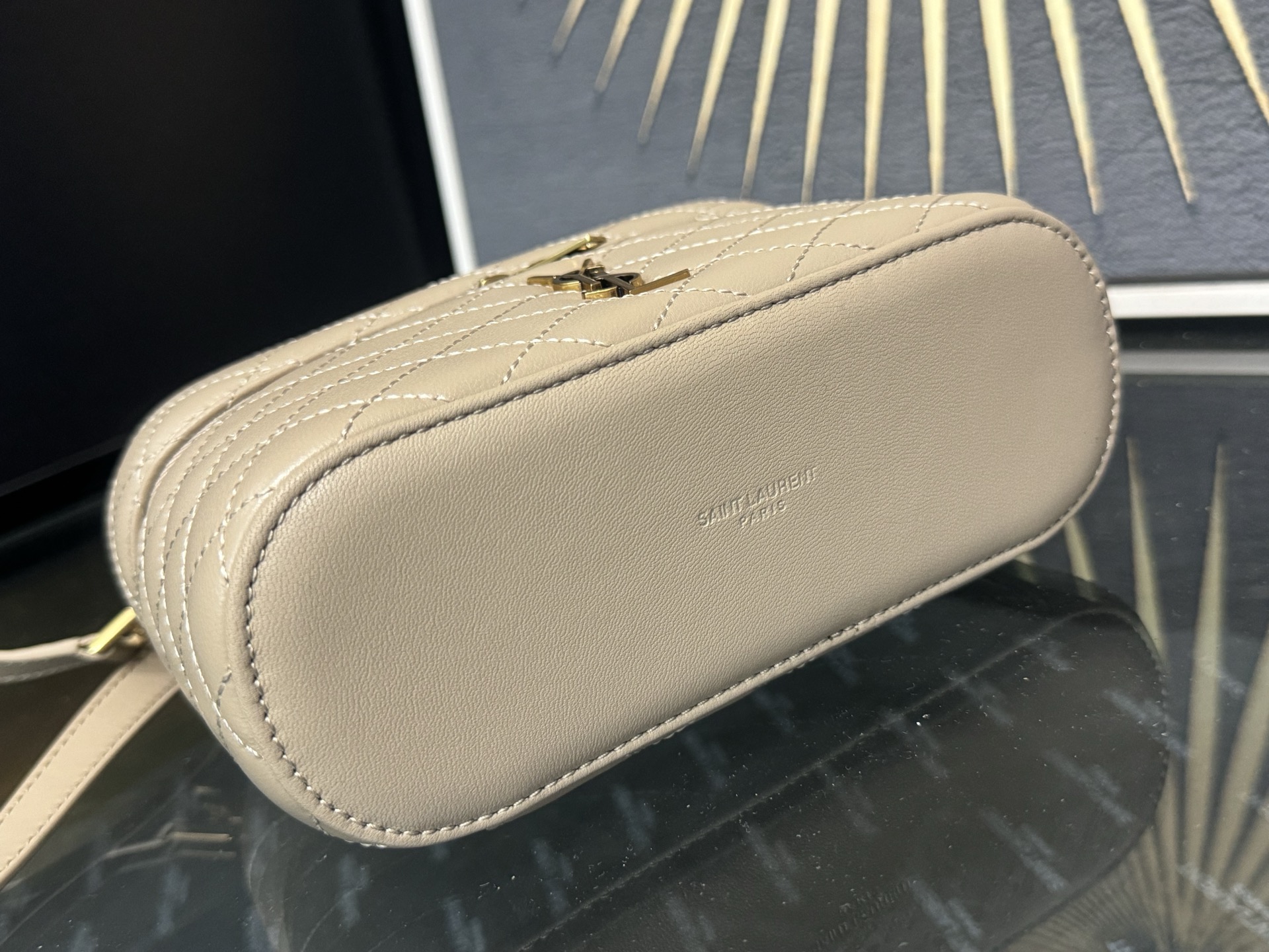 Saint Laurent Gaby Vanity Bag 생로랑 가비 베니티 백 766731 18cm 4