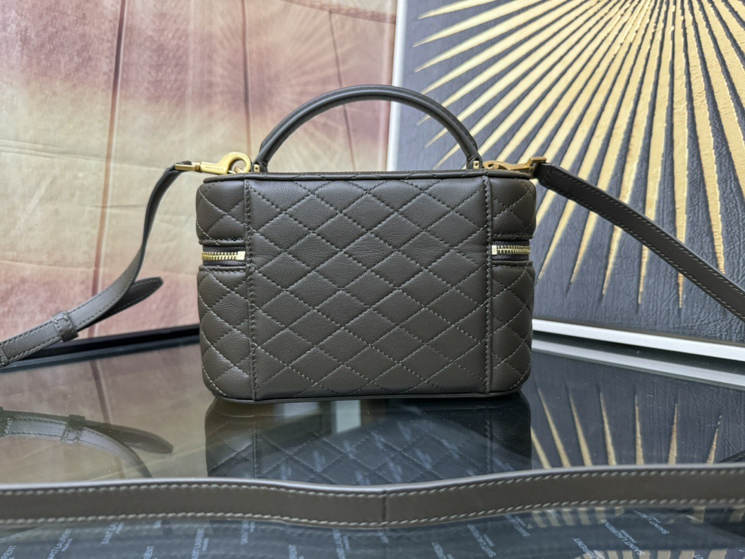 Saint Laurent Gaby Vanity Bag 생로랑 가비 베니티 백 766731 18cm 3