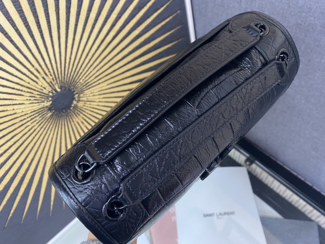 Saint Laurent Niki Medium 생로랑 니키 미디엄 크로커다일 엠보스드 백 8