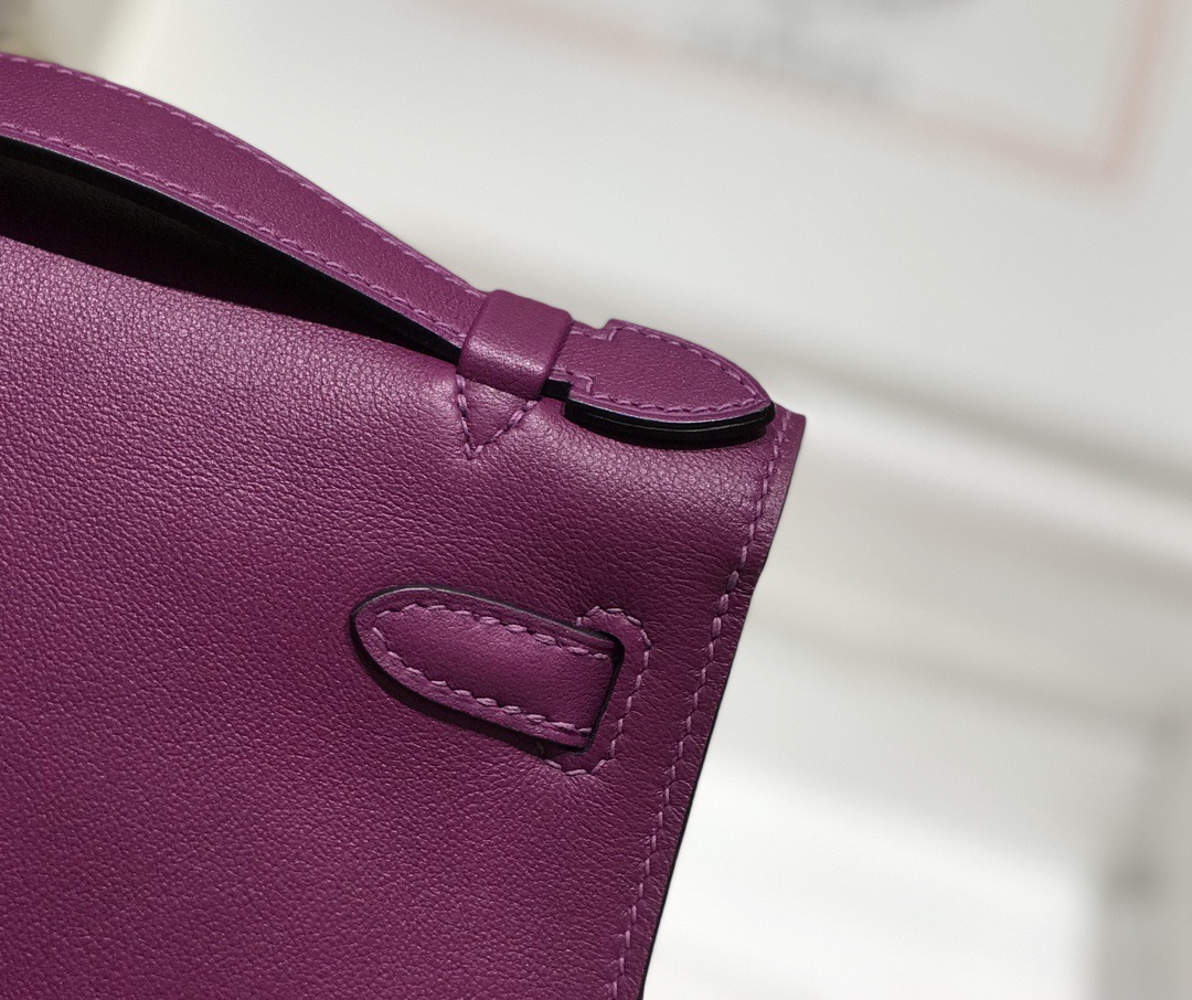 Hermès Kelly  에르메스 켈리 포쉐트 스위프트 가죽 22cm 18