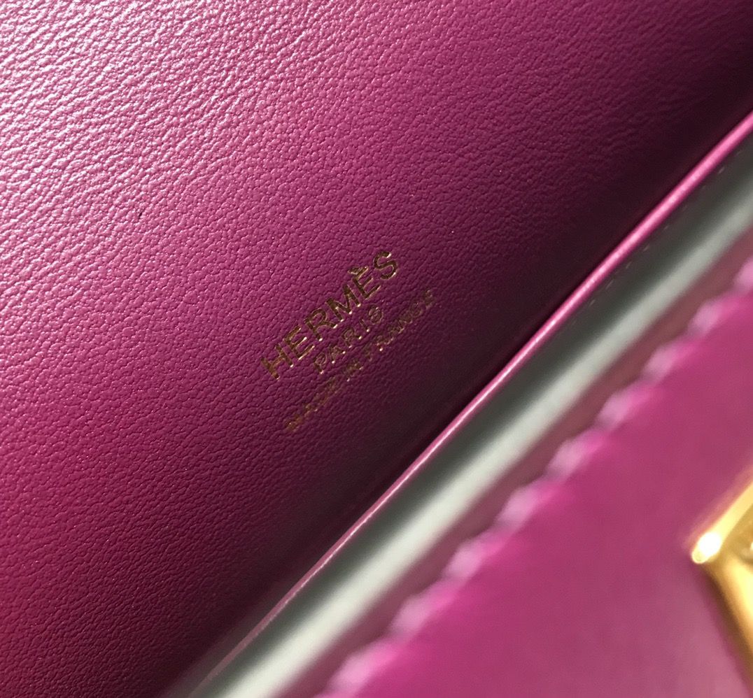 Hermès Kelly  에르메스 켈리 포쉐트 스위프트 가죽 22cm 19