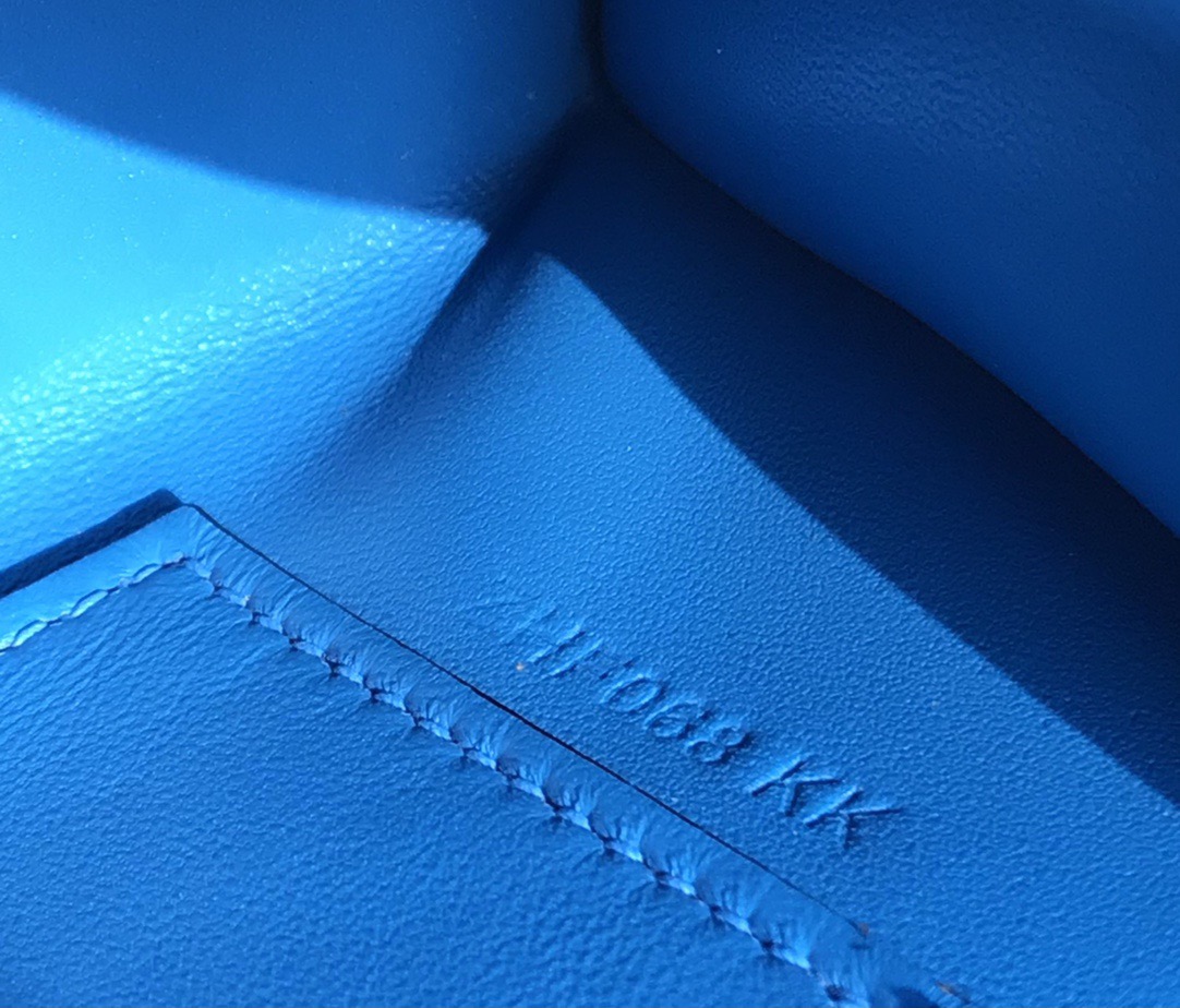 Hermès Kelly 에르메스 켈리 포쉐트 스위프트 가죽 22cm 12