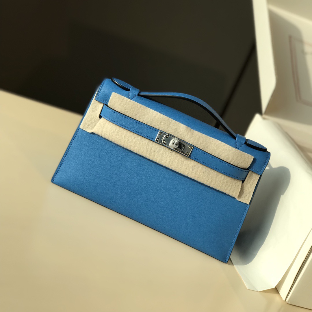 Hermès Kelly 에르메스 켈리 포쉐트 스위프트 가죽 22cm 8
