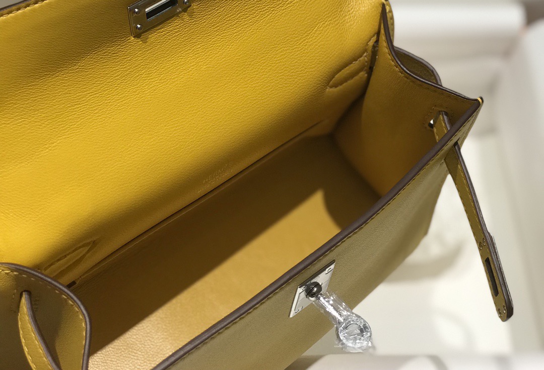 Hermès Kelly  에르메스 켈리 포쉐트 스위프트 가죽 22cm 12