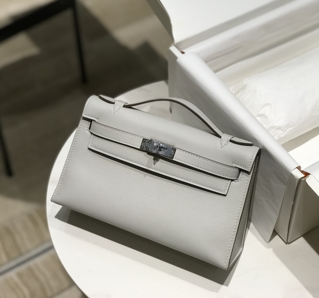 Hermès Kelly 에르메스 켈리 포쉐트 스위프트 가죽 22cm 10