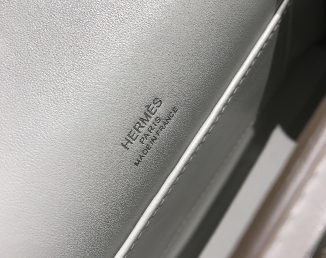 Hermès Kelly 에르메스 켈리 포쉐트 스위프트 가죽 22cm 14