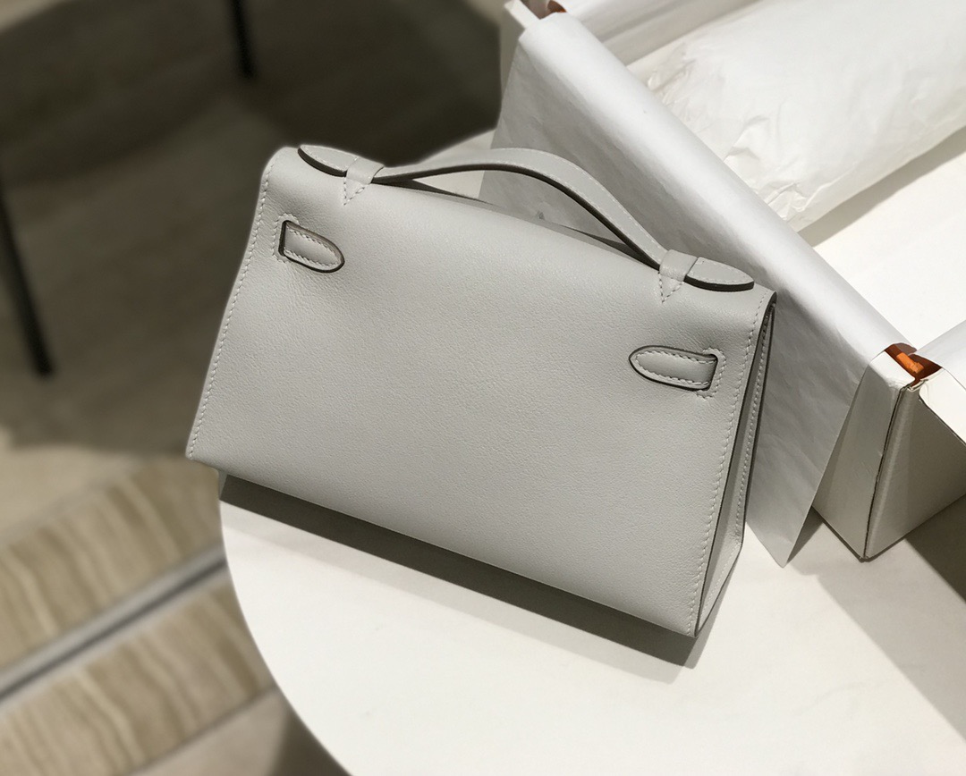 Hermès Kelly  에르메스 켈리 포쉐트 스위프트 가죽 22cm 8