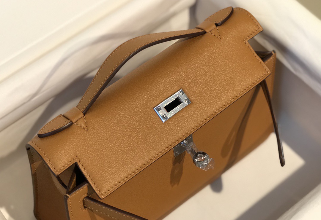 Hermès Kelly 에르메스 켈리 포쉐트 스위프트 가죽 22cm 11