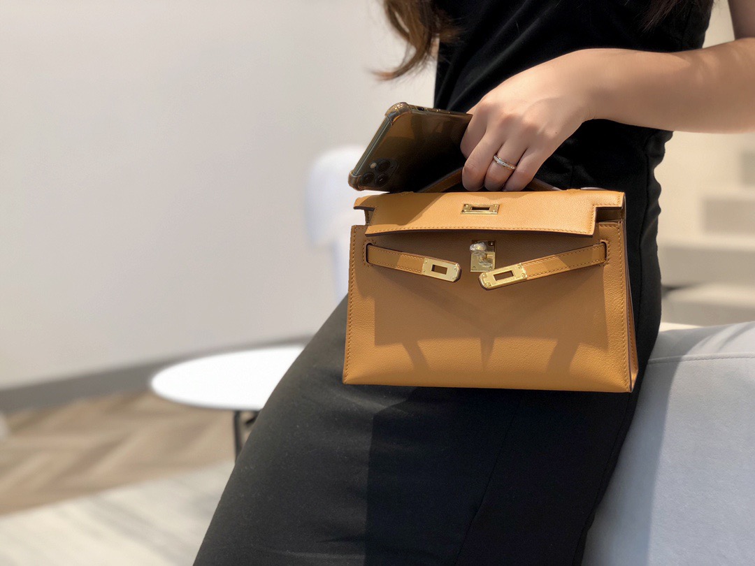 Hermès Kelly 에르메스 켈리 포쉐트 스위프트 가죽 22cm 5