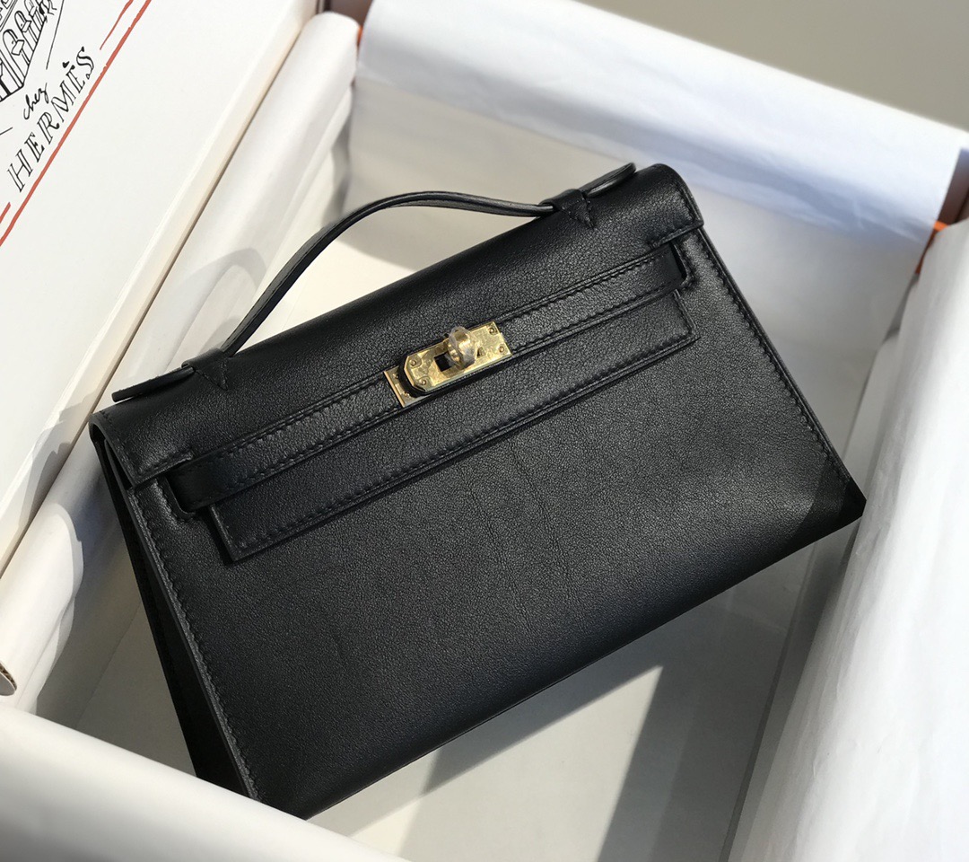 Hermès Kelly 에르메스 켈리 포쉐트 스위프트 가죽 22cm 8