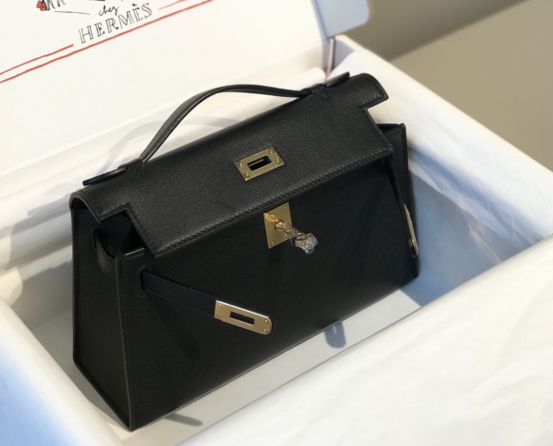 Hermès Kelly 에르메스 켈리 포쉐트 스위프트 가죽 22cm 9