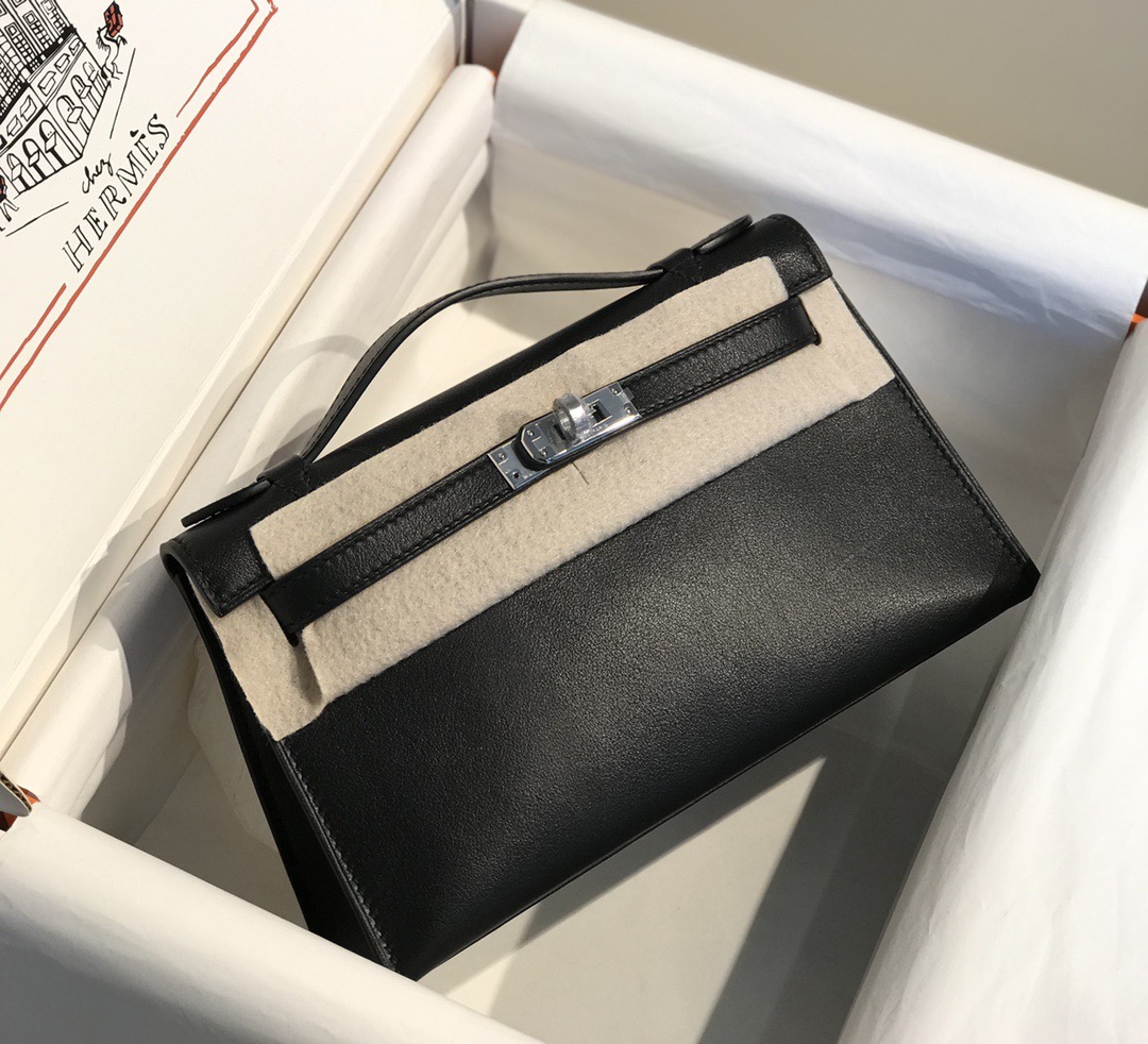 Hermès Kelly 에르메스 켈리 포쉐트 스위프트 가죽 22cm 8