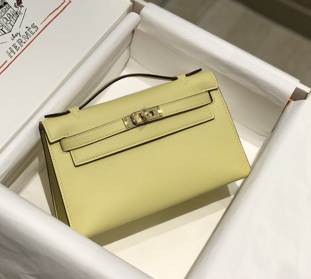 Hermès Kelly 에르메스 켈리 포쉐트 스위프트 가죽 22cm 9