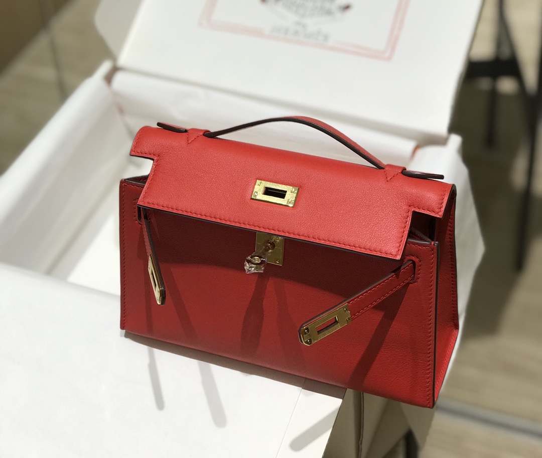 Hermès Kelly 에르메스 켈리 포쉐트 스위프트 가죽 22cm 9
