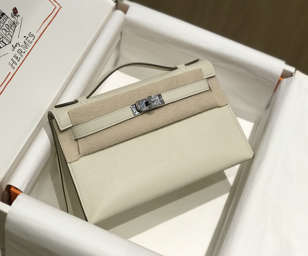 Hermès Kelly 에르메스 켈리 포쉐트 스위프트 가죽 22cm 8