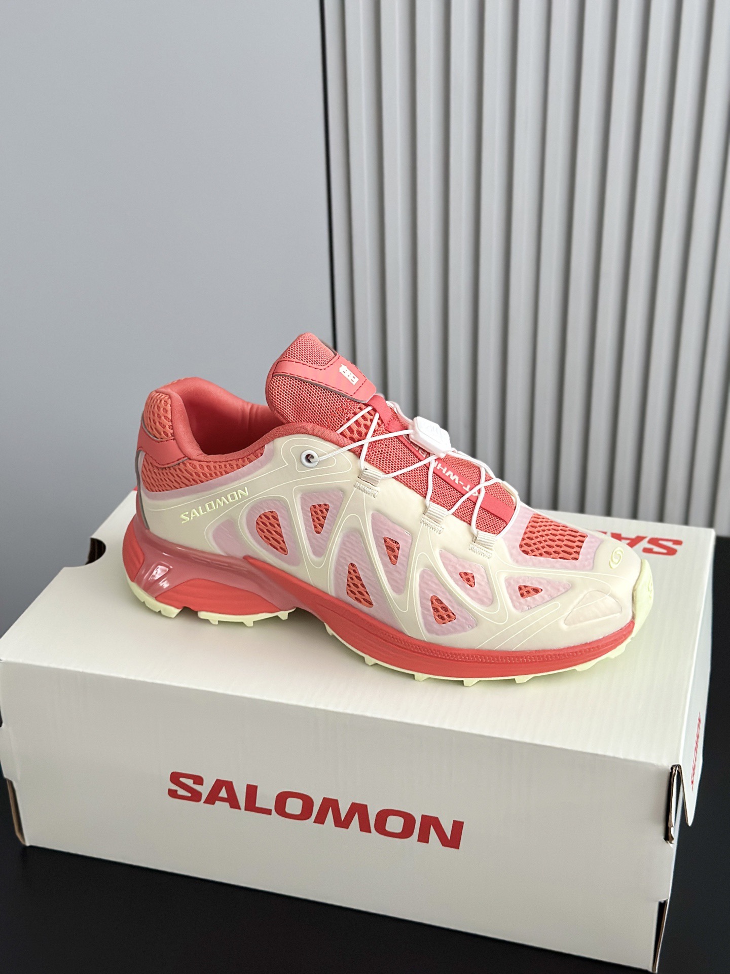 SALOMON 살로몬 XT-WHISPER 화이트 8