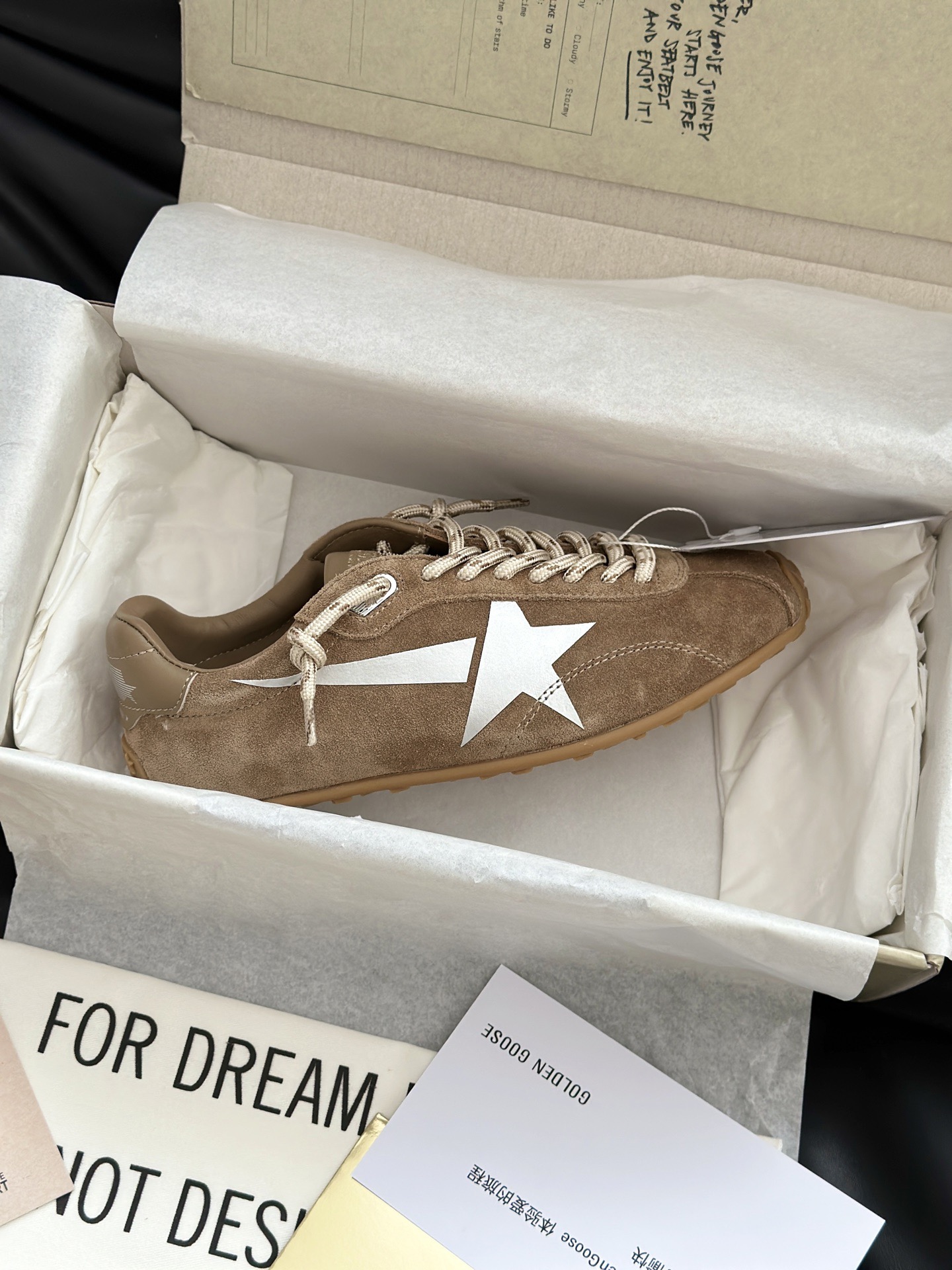 Golden Goose 골든구스 GGDB 스니커즈 브라운 12