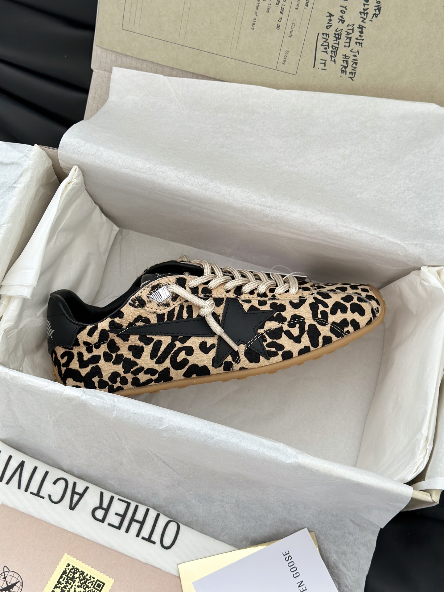 Golden Goose 골든구스 GGDB 스니커즈 브라운 10