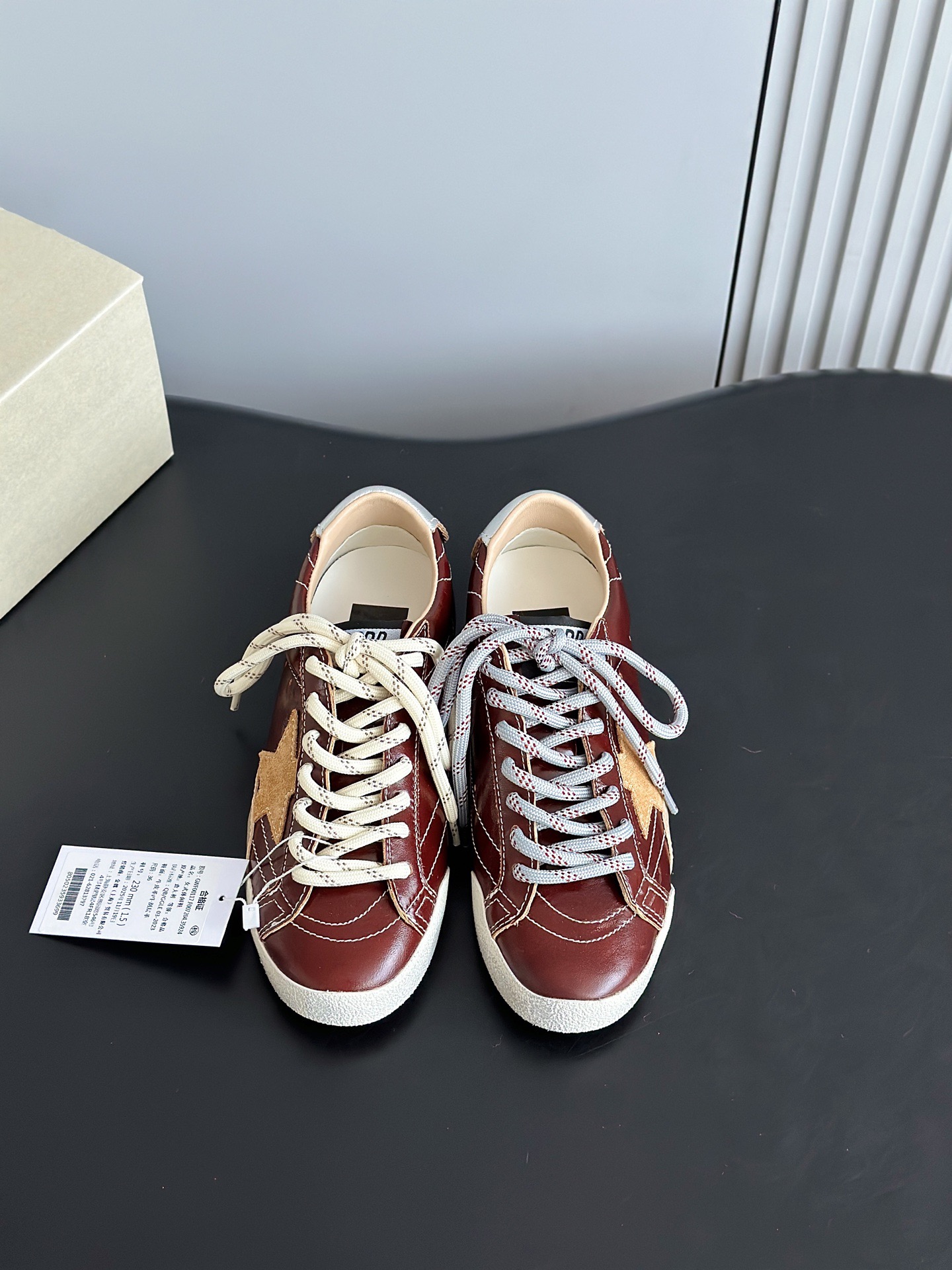 Golden Goose 골든구스 디럭스 브랜드 스니커즈 브라운 2