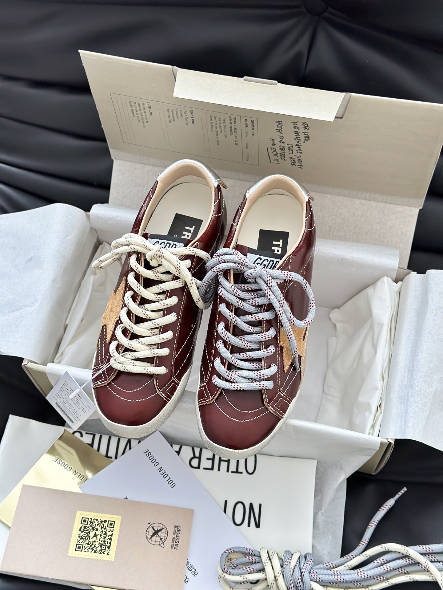 Golden Goose 골든구스 디럭스 브랜드 스니커즈 브라운 5