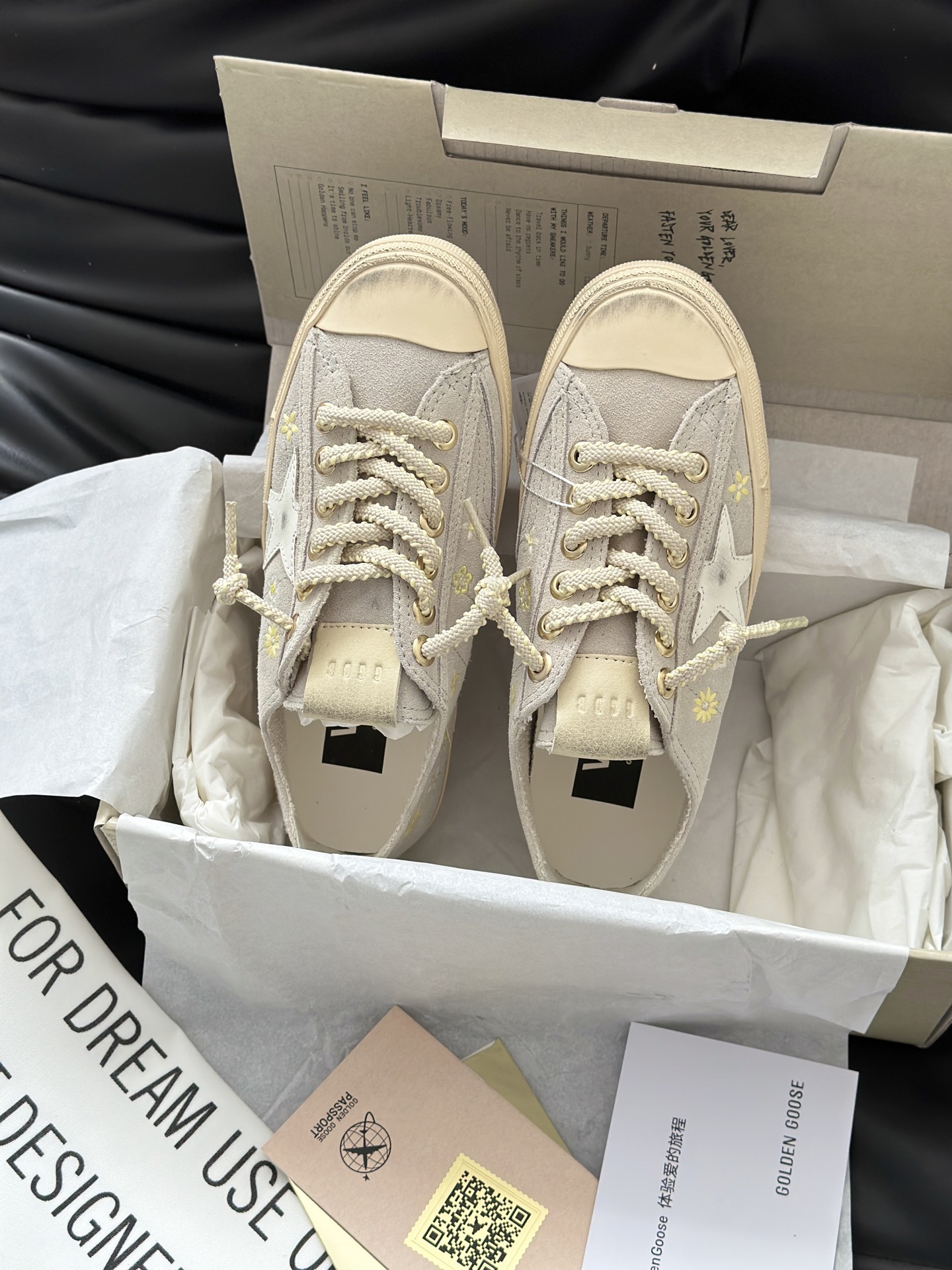 Golden Goose 골든구스 디럭스 브랜드 스니커즈 브라운 10