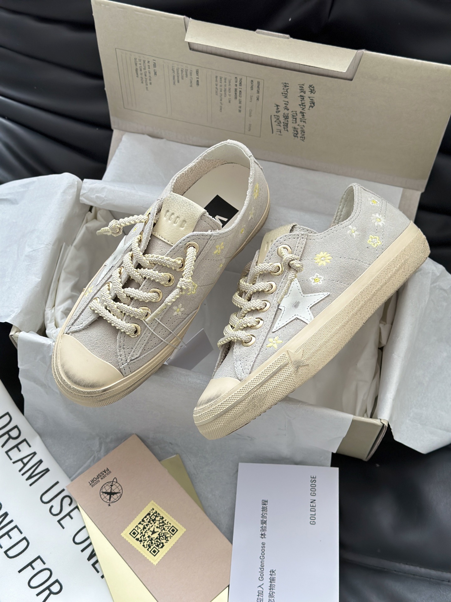 Golden Goose 골든구스 디럭스 브랜드 스니커즈 브라운 11