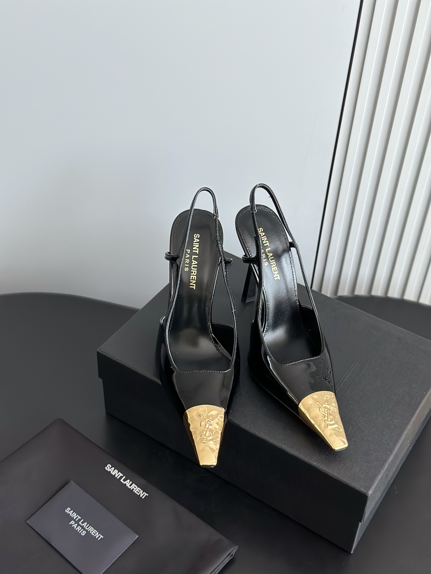 SAINT LAURENT 생로랑 YSL25 금장 하이힐 6