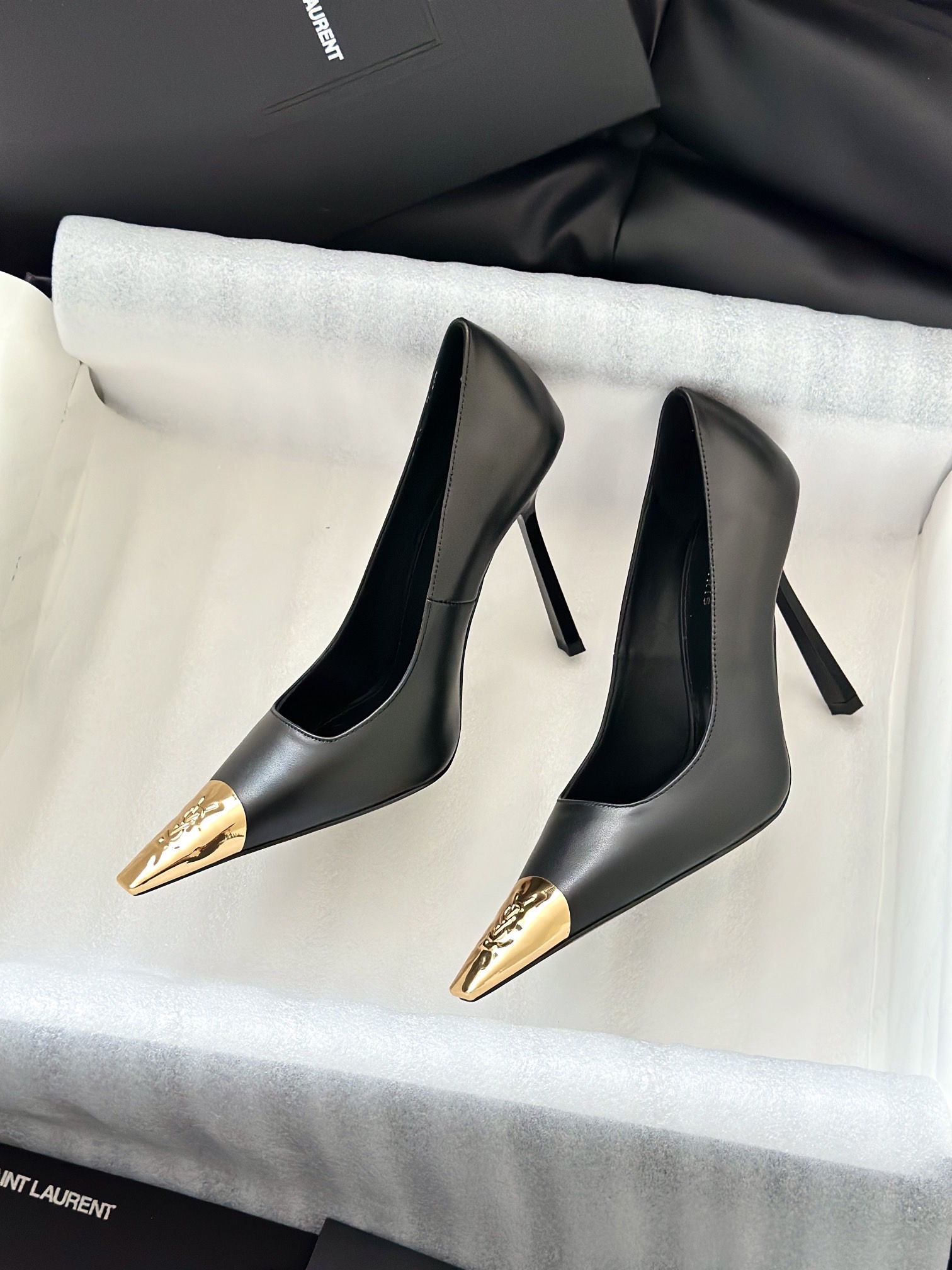 SAINT LAURENT 생로랑 YSL25 금장 하이힐 8