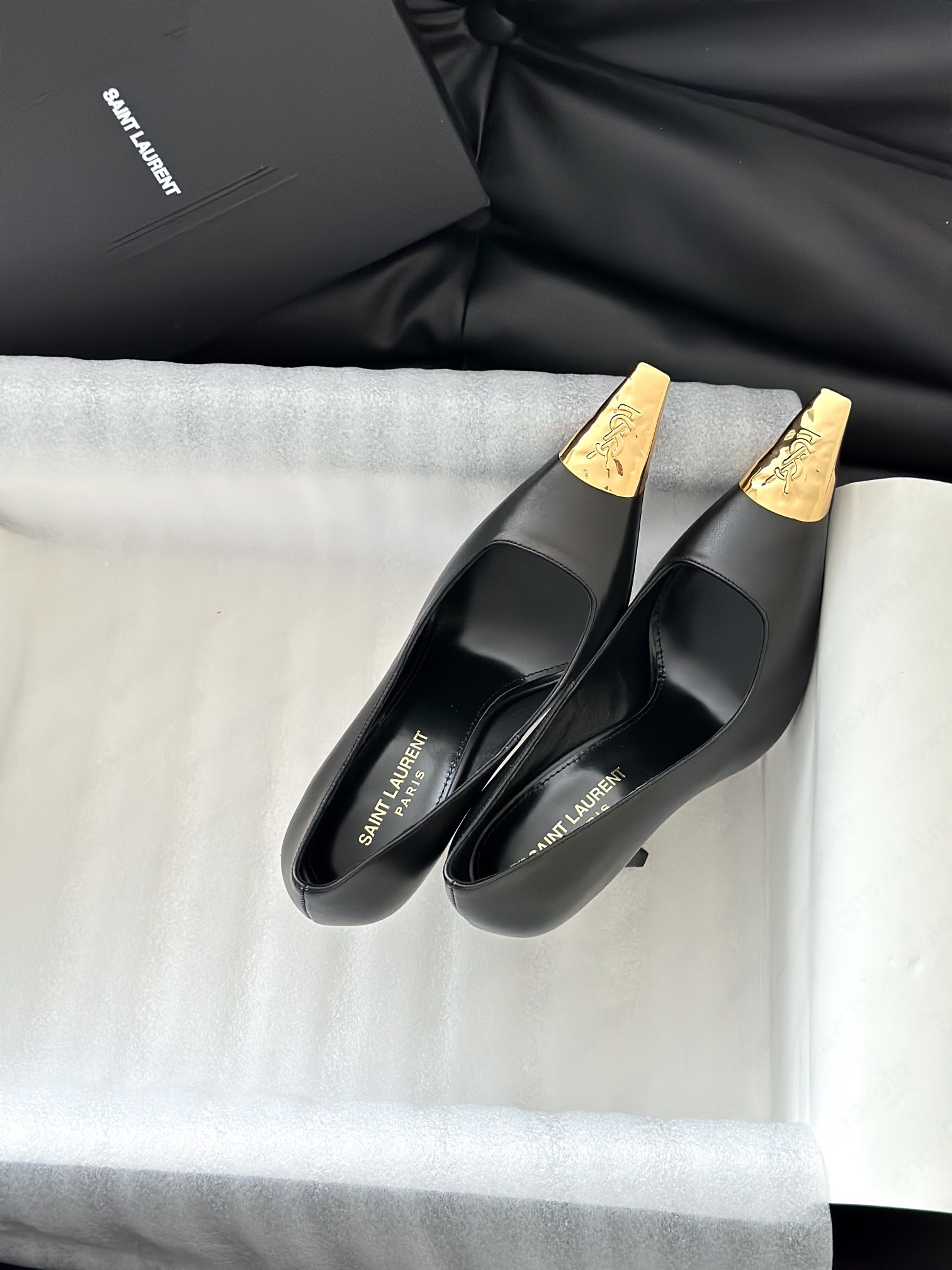 SAINT LAURENT 생로랑 YSL25 금장 하이힐 9