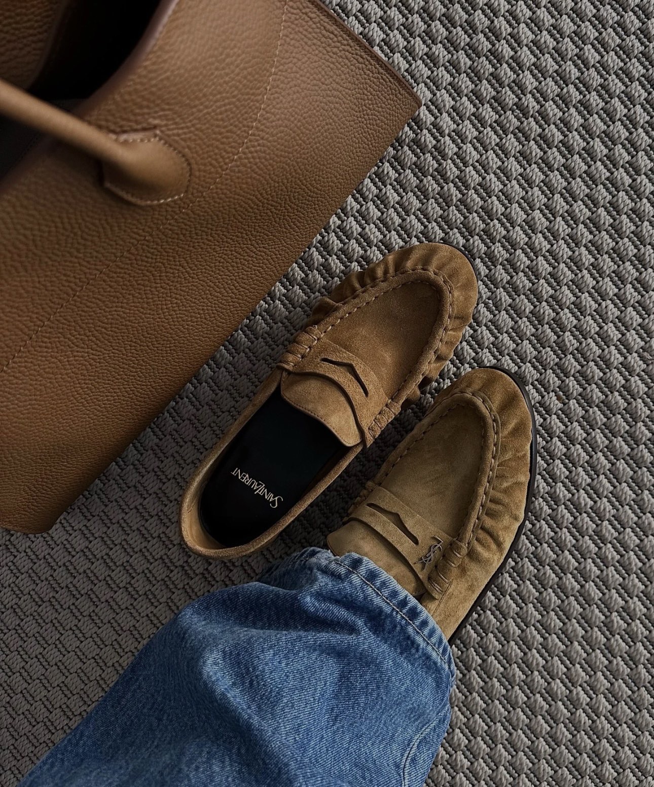 SAINT LAURENT 생로랑 YSL LE 로퍼 3