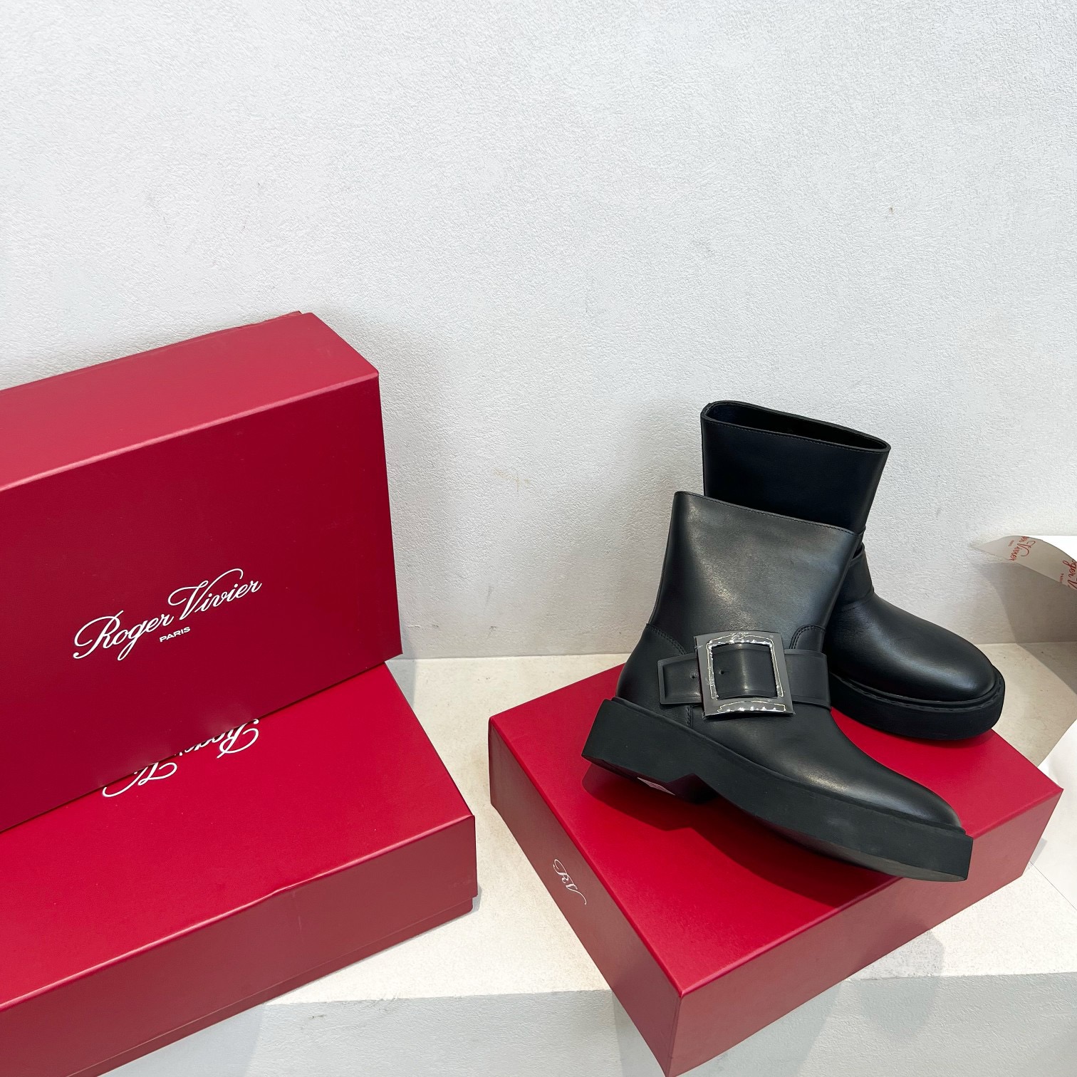 Roger Vivier 로저 비비에 Roger Vivier 로저 비비에 메탈 버클 플랫폼 앵클부츠 16