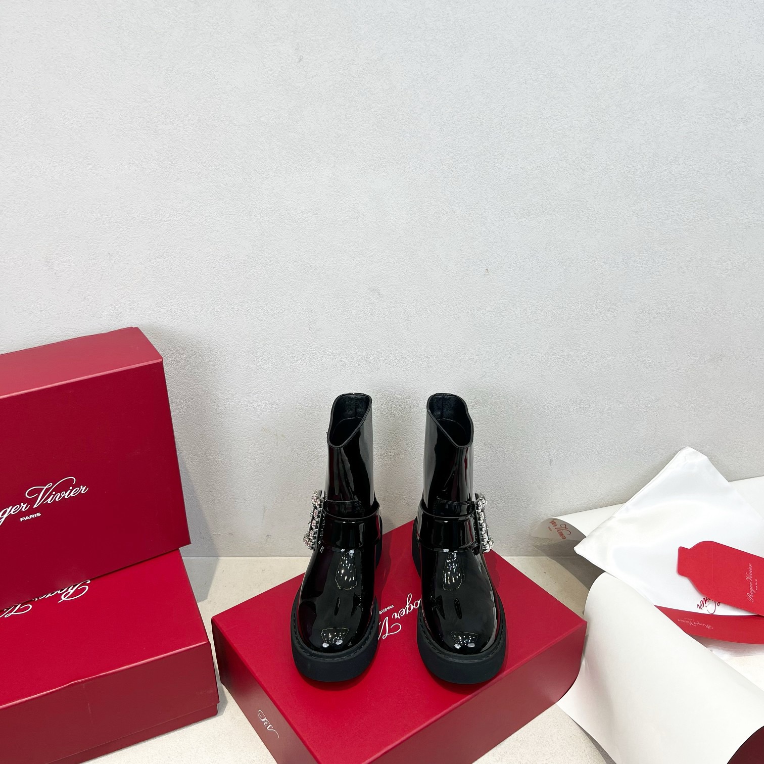 Roger Vivier 로저 비비에 Roger Vivier 로저 비비에 메탈 버클 플랫폼 앵클부츠 2