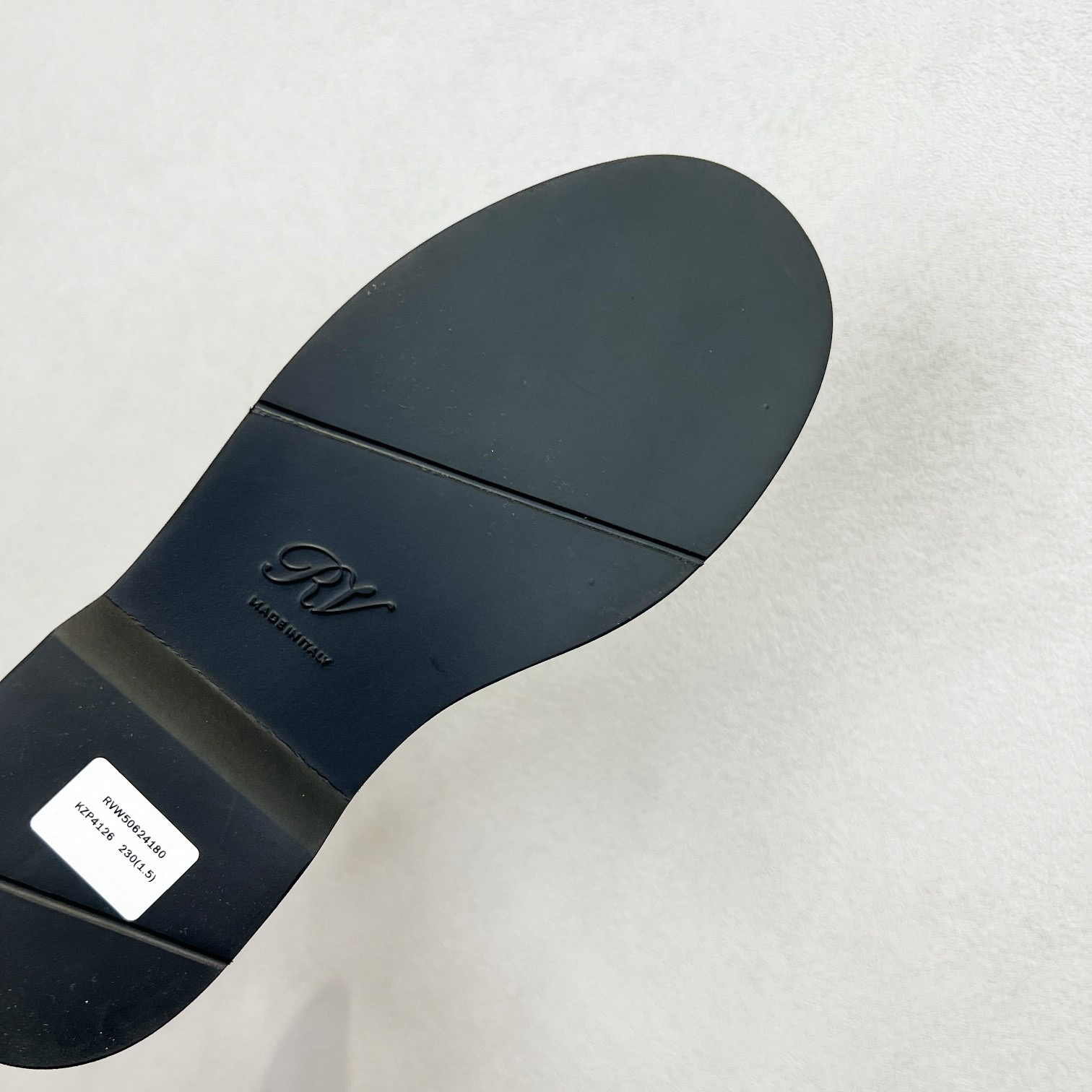 Roger Vivier 로저 비비에 Roger Vivier 로저 비비에 벨크리스탈 첼시 앵클부츠 15