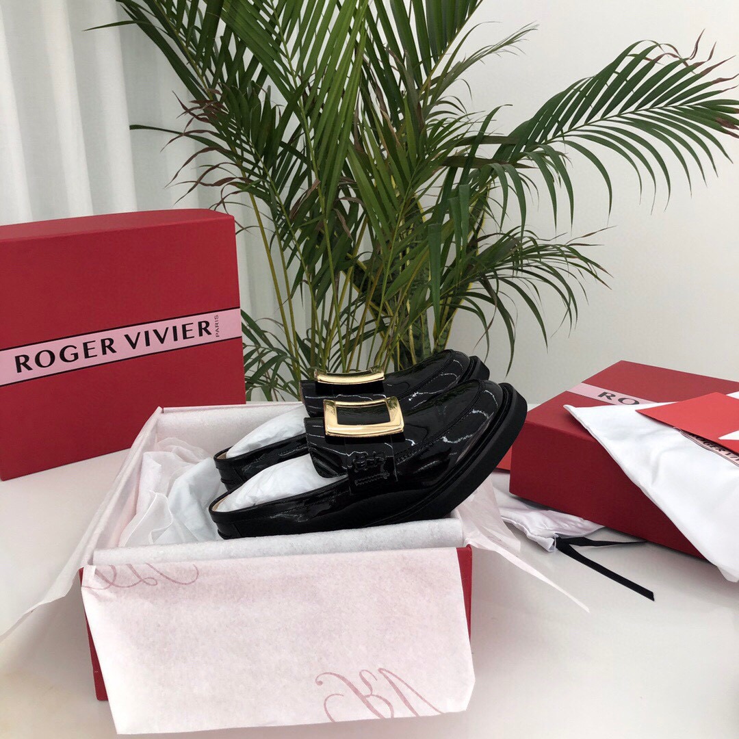 Roger Vivier 로저 비비에 벨 비비에 크리스탈 버클 페이턴트 로퍼 8