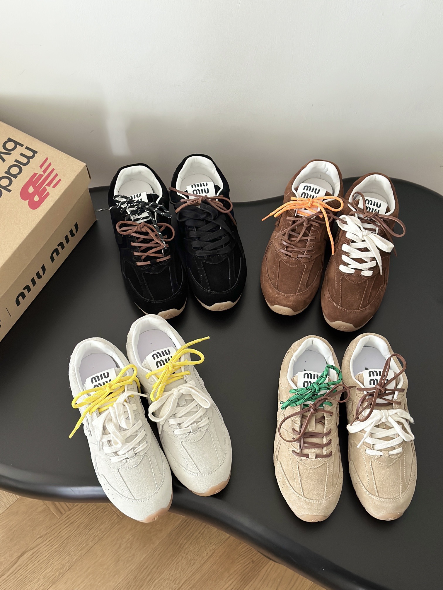 New Balance 뉴발란스 뉴발란스 미우 러너 530 스웨이드 스니커즈 1