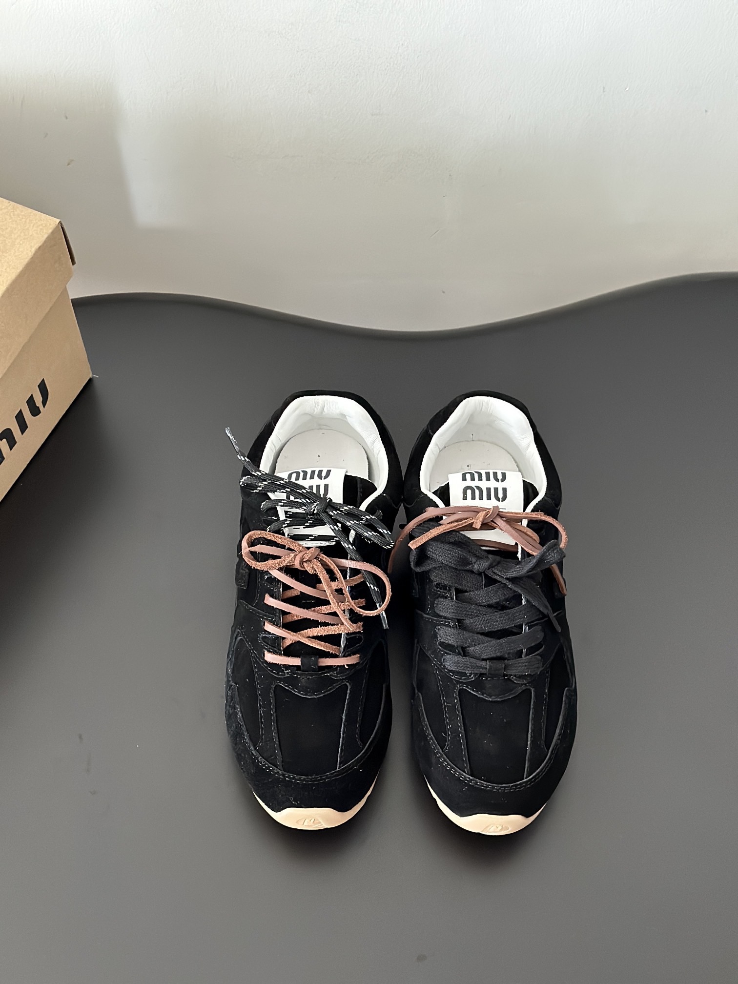 New Balance 뉴발란스 뉴발란스 미우 러너 530 스웨이드 스니커즈 4