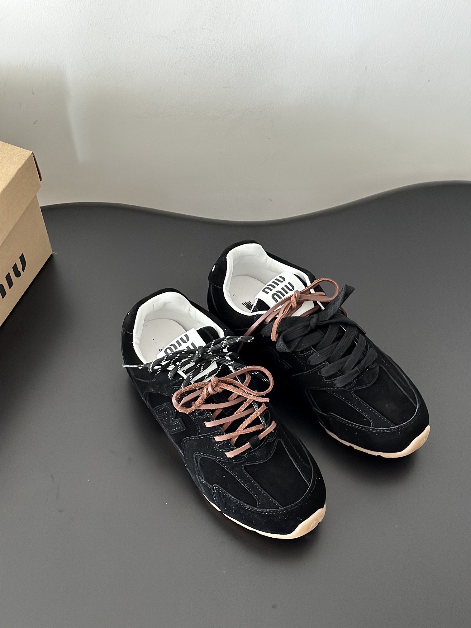 New Balance 뉴발란스 뉴발란스 미우 러너 530 스웨이드 스니커즈 5